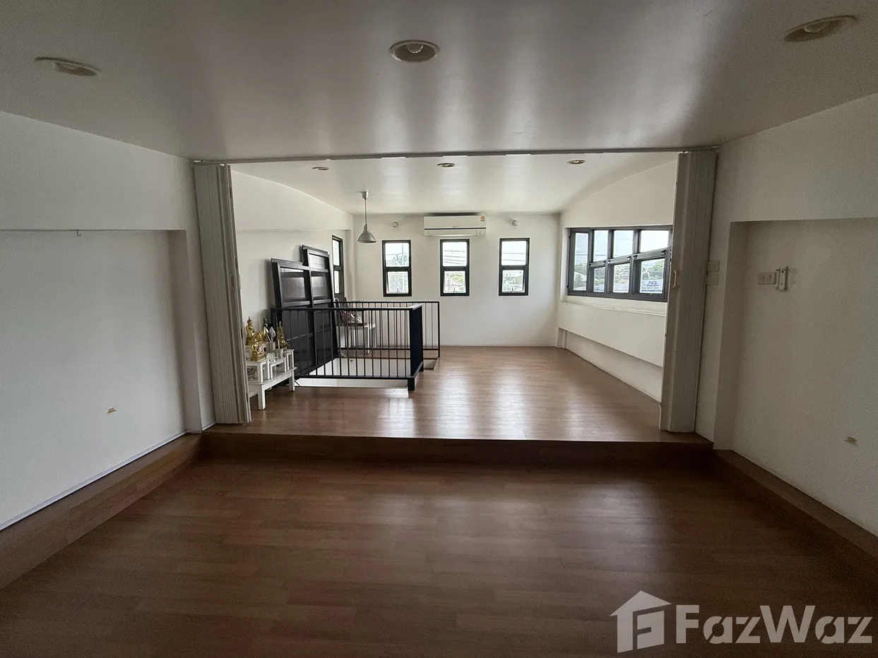รูป ขาย บ้านเดี่ยว 2 ห้องนอน ในโครงการ หมู่บ้านชวนชื่น​ ประชาชื่น30 5698166 - รูปที่ 9/11