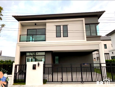 ขายบ้านเดี่ยว : 🏡Modern British,Grand Britania Wongwaen-Ramintra prime location