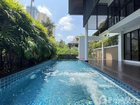 บ้านเดี่ยวให้เช่า 4 ห้องนอน ในโครงการ บ้านสุขุมวิท 18 1172342