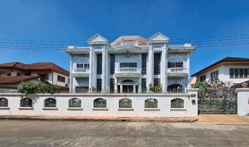 ขายบ้านเดี่ยว โครงการ ธนานิเวศน์ 3 ชั้น 11 ห้องนอน 10 ห้องน้ำ