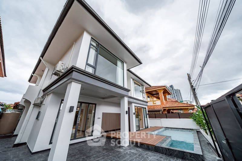 รูป บ้านขาย 6 ห้องนอน ติดสัตว์เลี้ยง Eakmongkol Thepprasit พัทยาใต้ (นาจอมเทียน?) (ID 2315963) - รูปที่ 3/14