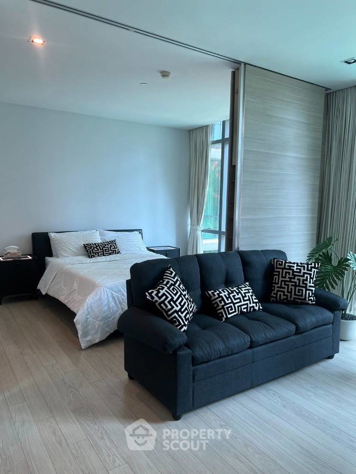 รูป คอนโด 1 ห้องนอน The Room Sukhumvit 21 ใกล้ MRT สุขุมวิท (ID 1541686) - รูปที่ 1/8