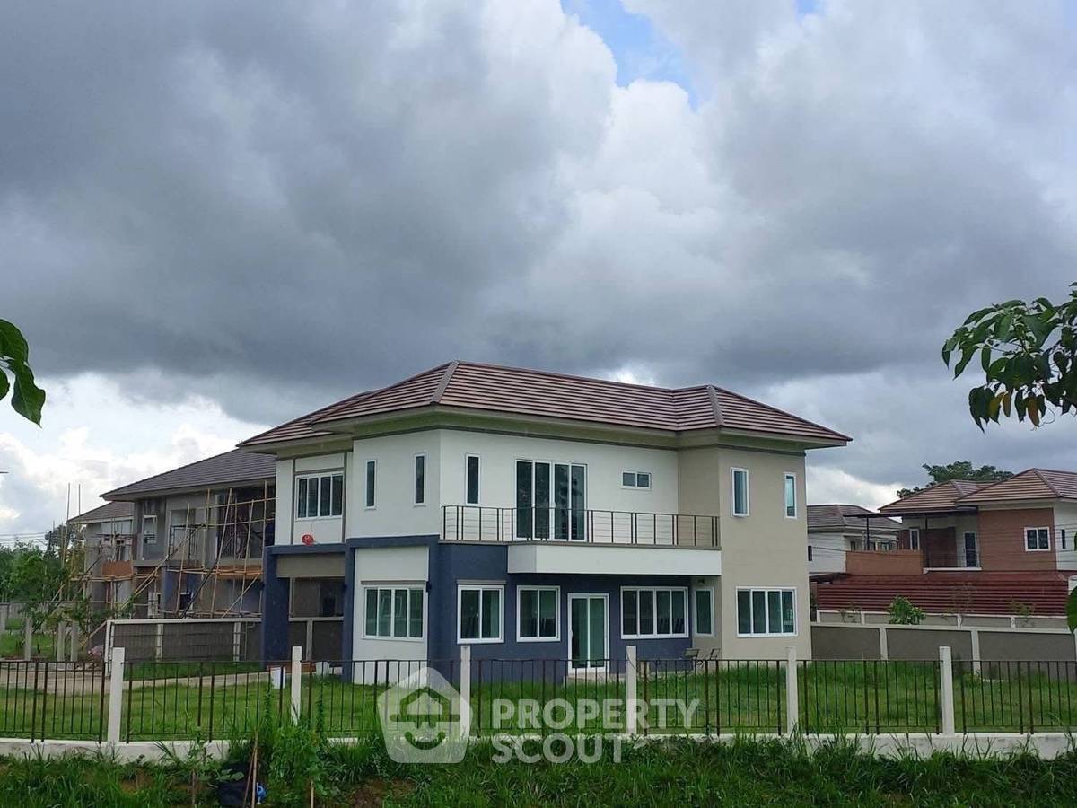 รูป บ้าน 6 ห้องนอน ขนาด 310 ตร.ม. สำหรับขายย่านบางเสร่ สัตหีบ จ.ชลบุรี (ID 2144226) - รูปที่ 11/11