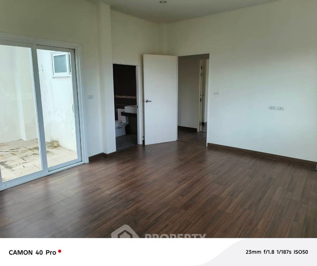 รูป บ้าน 6 ห้องนอน ขนาด 310 ตร.ม. สำหรับขายย่านบางเสร่ สัตหีบ จ.ชลบุรี (ID 2144226) - รูปที่ 4/11