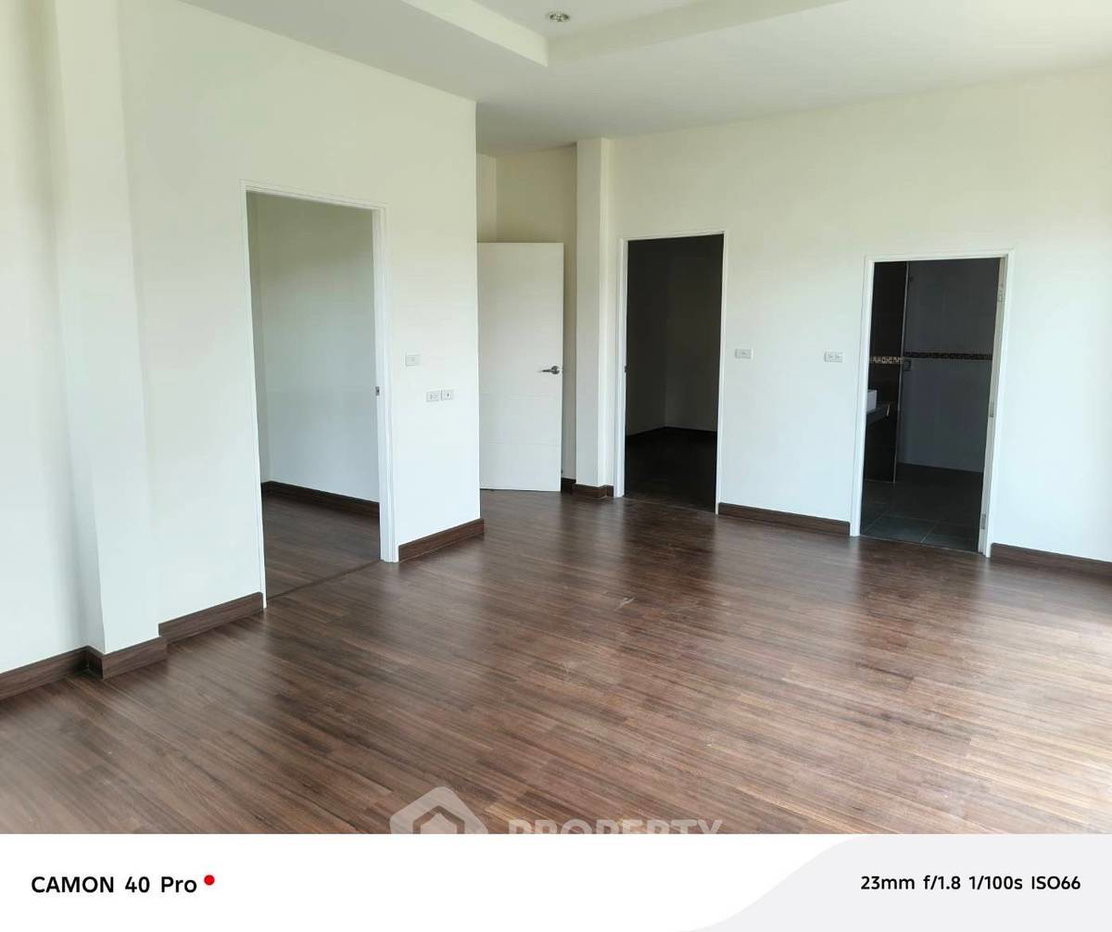 รูป บ้าน 6 ห้องนอน ขนาด 310 ตร.ม. สำหรับขายย่านบางเสร่ สัตหีบ จ.ชลบุรี (ID 2144226) - รูปที่ 7/11