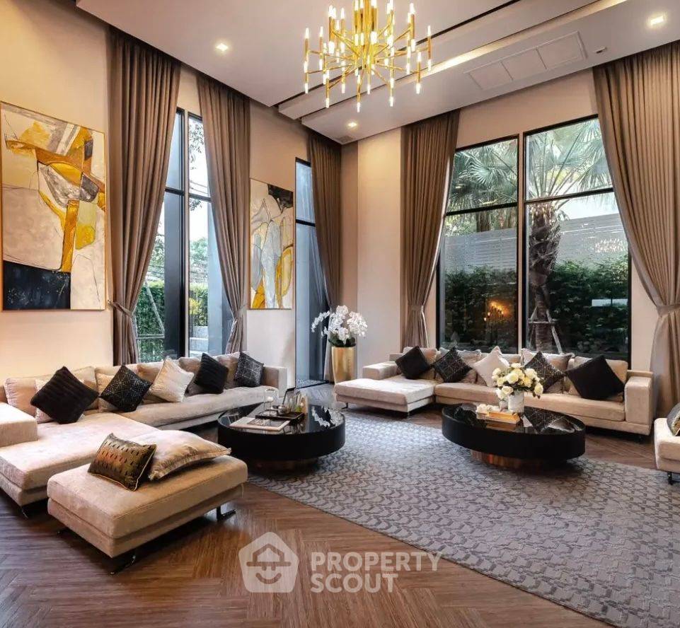 รูป คอนโด 2 ห้องนอน 61 ตร.ม. ขาย ที่ เวรี่ ลาซาล ใกล้ BTS แบริ่ง (ID 2111284) - รูปที่ 2/13