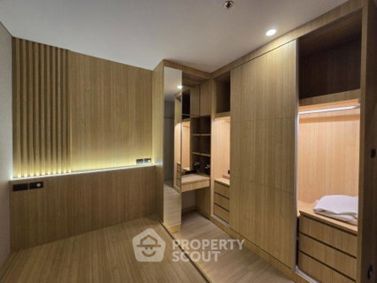 คอนโดมิเนียมขาย 1 ห้องนอน ชั้น 24 โครงการลุมพินี สวีท เพชรบุรี-มักกะสัน ใกล้ ARL มักกะสัน (ID 2317462)