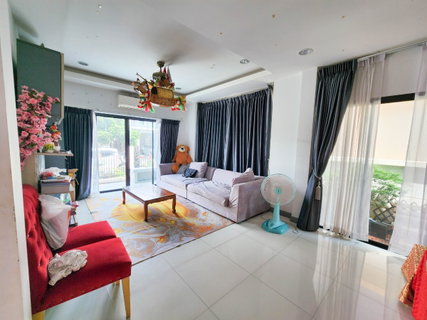 หมู่บ้านศรีสุข บ้านเดี่ยว 5 นอน 3 น้ำ เนื้อที่ 78 ตร.ว. ทำเลคุณภาพ เดินทางสะดวก ใกล้ถนนพระราม2 บางขุนเทียน พุทธบูชา ทุ่งครุ สุขสวัสดิ์ ถนนกาญจนาภิเษก
