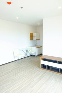 รูปภาพ Origin Condo Bangmod for Rent Size: 40 sq.m. Floor: 19th, with a view of Rama 2 Road.