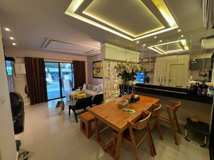 Buy and sell houses in the middle of the city, Rama 9 - Ramkhamhaeng. Beautiful houses in the heart of Bangkok's main routes. Line ID: @951qfbfi