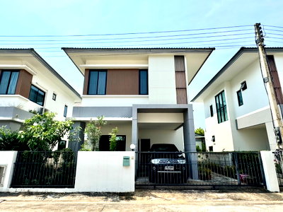 บ้านเดี่ยว วิทยาลัยพยาบาลบรมราชชนนี ขอนแก่น : ขายบ้านเดี่ยว 2 ชั้น หมู่บ้านเลคนครา ขอนแก่น