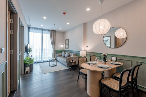 Sapphire Sathorn-Rama3 | คอนโดลักชูรี่ วิวโค้งน้ำเจ้าพระยา  ที่ทำให้ทุกวันเป็นวันพักร้อน