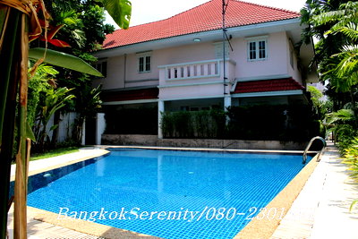 บ้านเดี่ยวให้เช่า : บ้านเช่าพร้อมสระว่ายน้ำ เลคไซต์ วิลล่า 