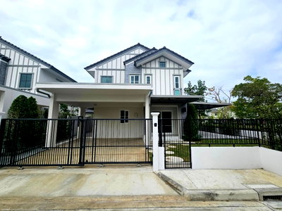 Houses for rent Samut Prakarn : House for rent Villagio 3 Srinakarin-Bangna, ready to move in. If interested, contact Line @goodmanpro or call 0999029192.