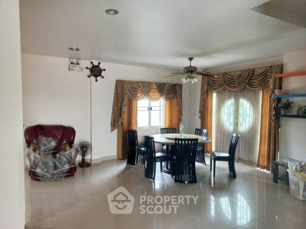 รูป คอนโด 3 ห้องนอน ขาย ที่ Panna Residence 3 ใน CMU ย่านสุเทพ (ID 2150291) - รูปที่ 4/10