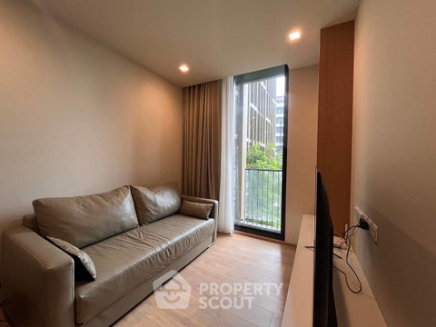 1-BR 35 Sqm Condo At Noble Around Sukhumvit 33 Near BTS Phrom Phong (ID 1910471)