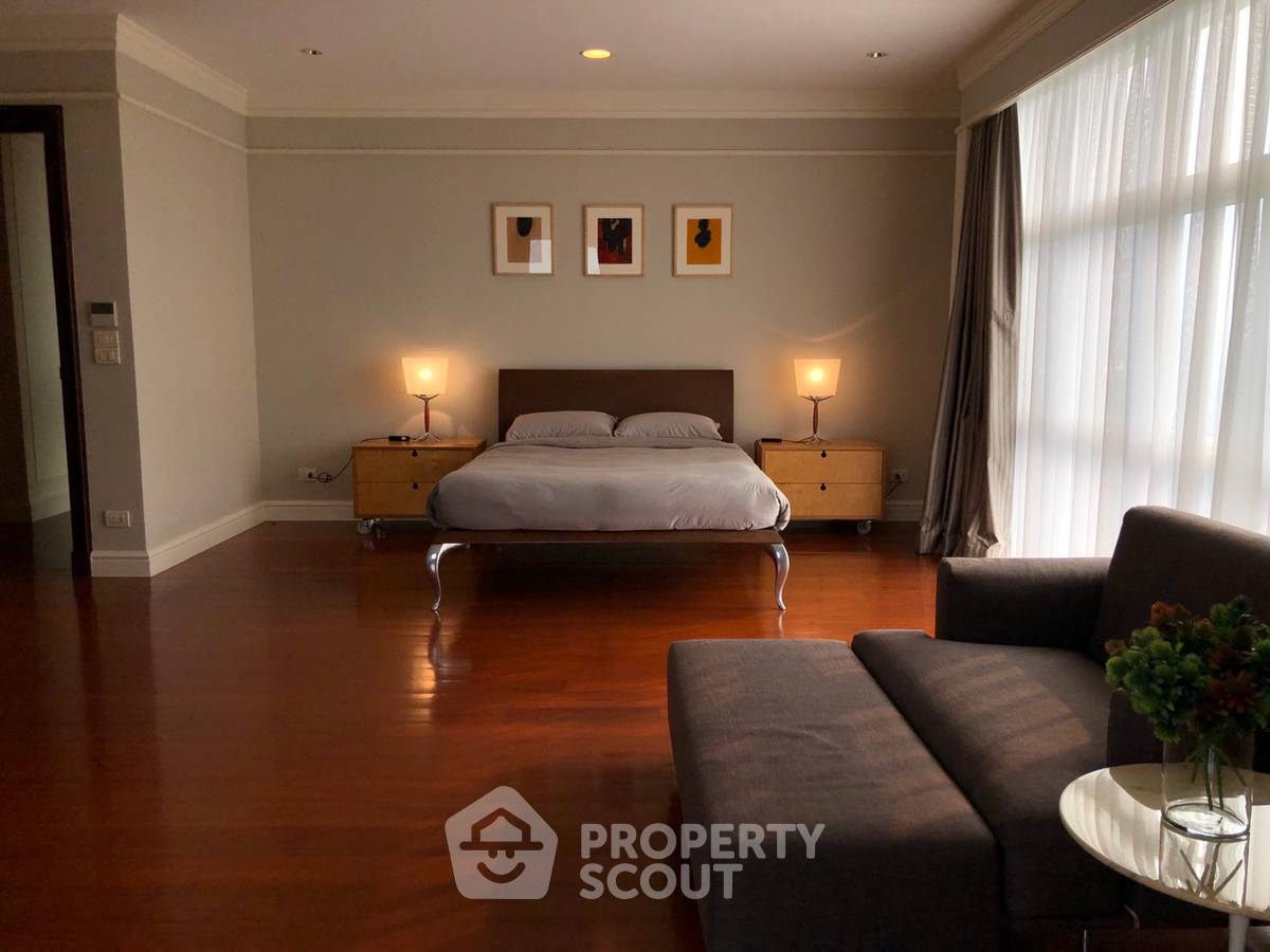 รูป คอนโด 4 ห้องนอน ขนาด 700 ตร.ม. ชั้น 43 โครงการ Las Colinas ใกล้ BTS อโศก 100 ม. (ID 566147) - รูปที่ 22/40