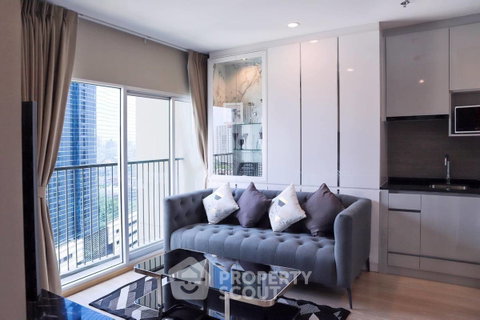 2-BR Condo At Noble Revolve Ratchada 2, 300m To MRT Thailand Cultural Centre (ID 1457536)