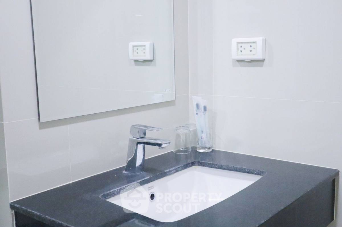 รูป คอนโด 1 ห้องนอน ขาย Palm Springs Nimman Parlor ใกล้ย่านนิมมานเหมินท์ (ID 2087497) - รูปที่ 20/29