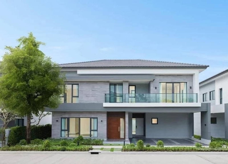 Houses for rent :  The City                   Bangna