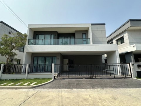 🏡#CT2407_190🏡𝗙𝗼𝗿 𝗥𝗲𝗻𝘁 1️⃣7️⃣0️⃣k.🔥🔥 บ้านหรูหลังใหญ่  พร้อมเข้าอยู่‼️✨   (ไม่สะดวกแอดไลน์กลับ) 🏡 ให้เช่าบ้านเดี่ยวโครงการ  เซนโทรบางนา 