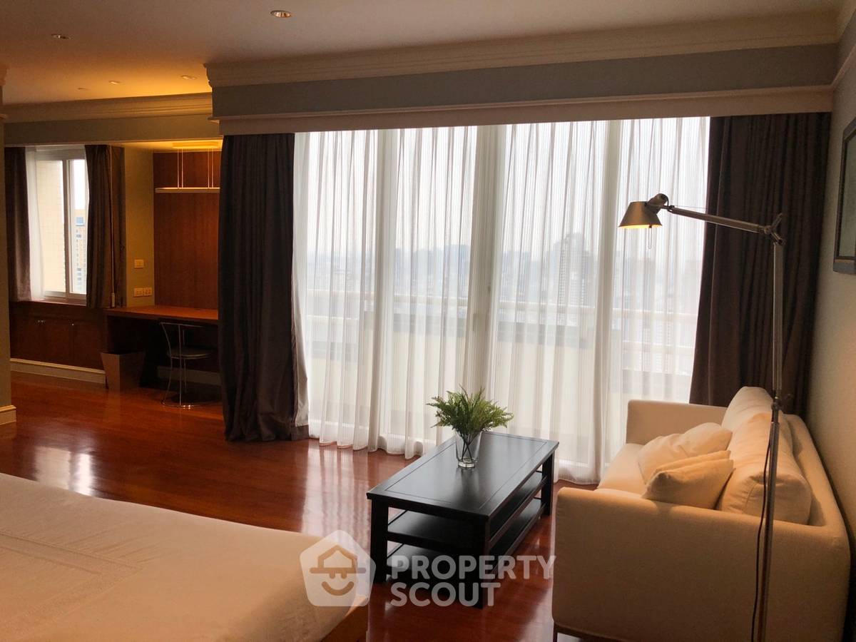 รูป คอนโด 4 ห้องนอน ขนาด 700 ตร.ม. ชั้น 43 โครงการ Las Colinas ใกล้ BTS อโศก 100 ม. (ID 566147) - รูปที่ 32/40