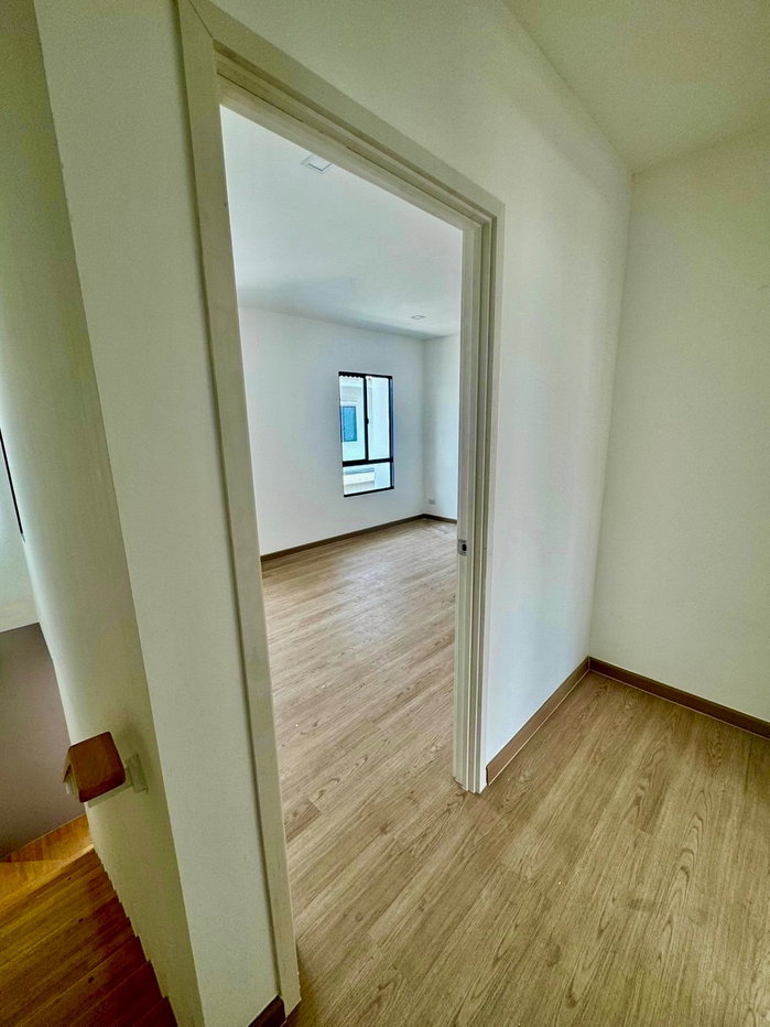 รูป ให้เช่า Townhome 3 ชั้น Patio Watcharapol - Ramintra | เหมาะสำหรับอยู่อาศัยหรือทำโฮมออฟฟิศ - รูปที่ 14/20