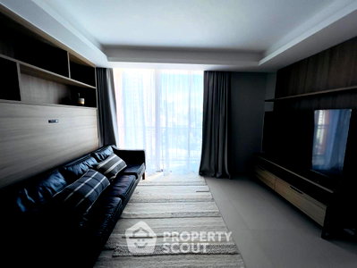 Condos for sale : 2-BR Condo At Circle Sukhumvit 31, 15th Floor Near MRT Sukhumvit (ID 1796506)