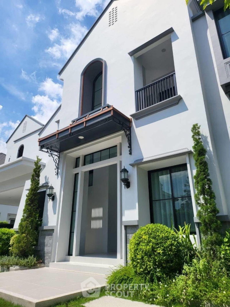 Houses for rent : 4-BR House For Rent, Nantawan Rama 9 - New Krungthep Kreetha (ID 2040659)