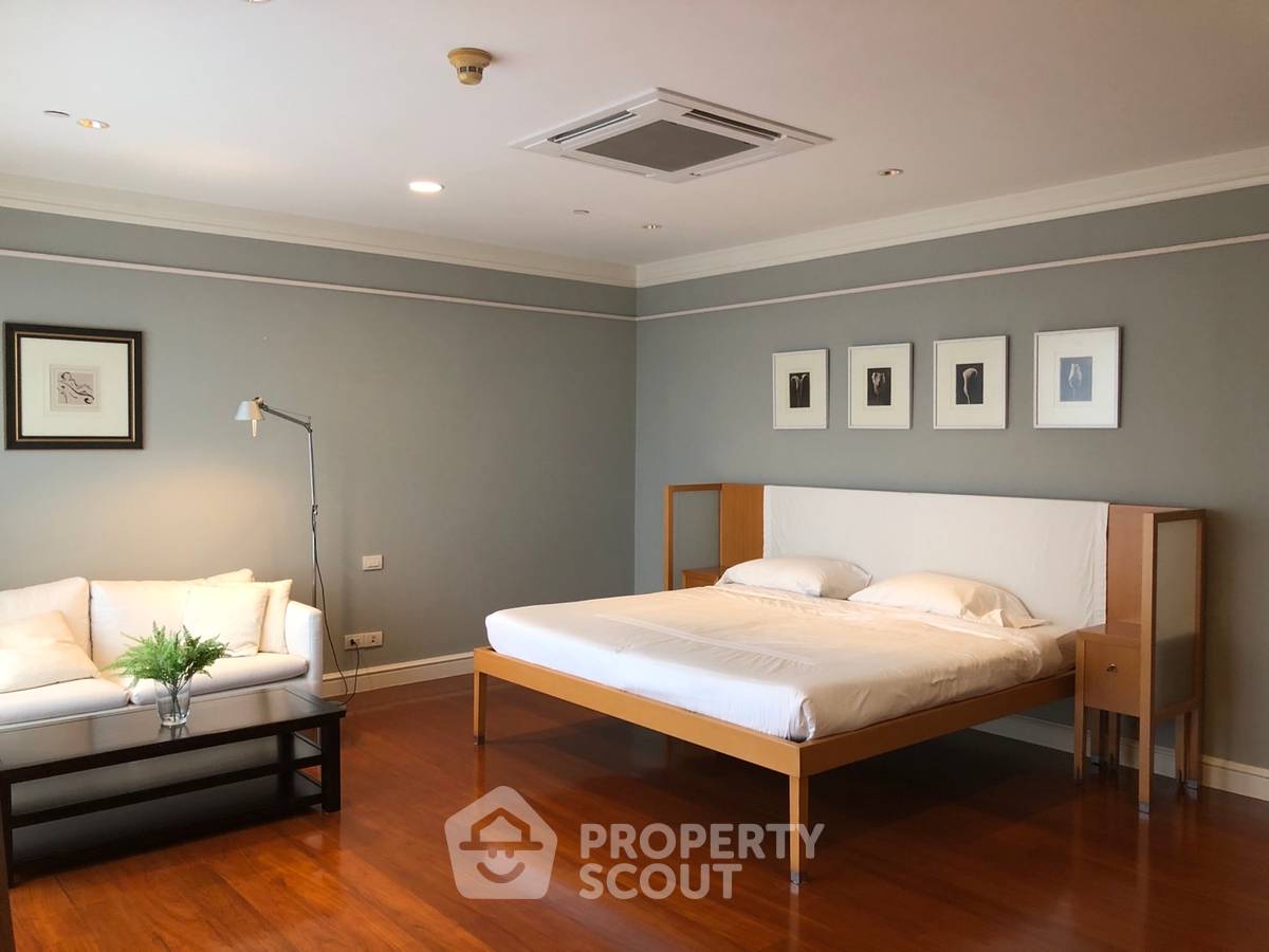 รูป คอนโด 4 ห้องนอน ขนาด 700 ตร.ม. ชั้น 43 โครงการ Las Colinas ใกล้ BTS อโศก 100 ม. (ID 566147) - รูปที่ 35/40
