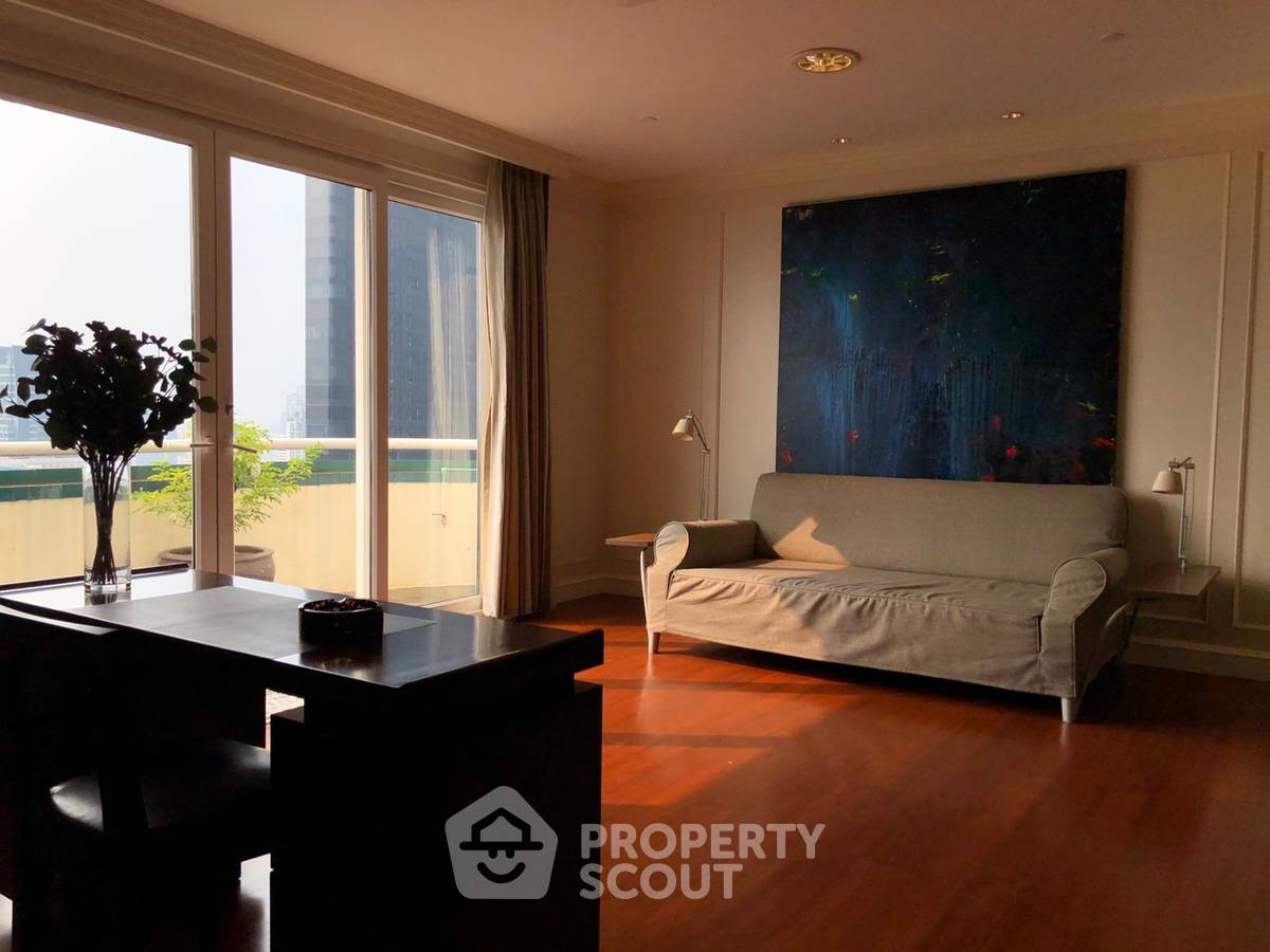 รูป คอนโด 4 ห้องนอน ขนาด 700 ตร.ม. ชั้น 43 โครงการ Las Colinas ใกล้ BTS อโศก 100 ม. (ID 566147) - รูปที่ 27/40