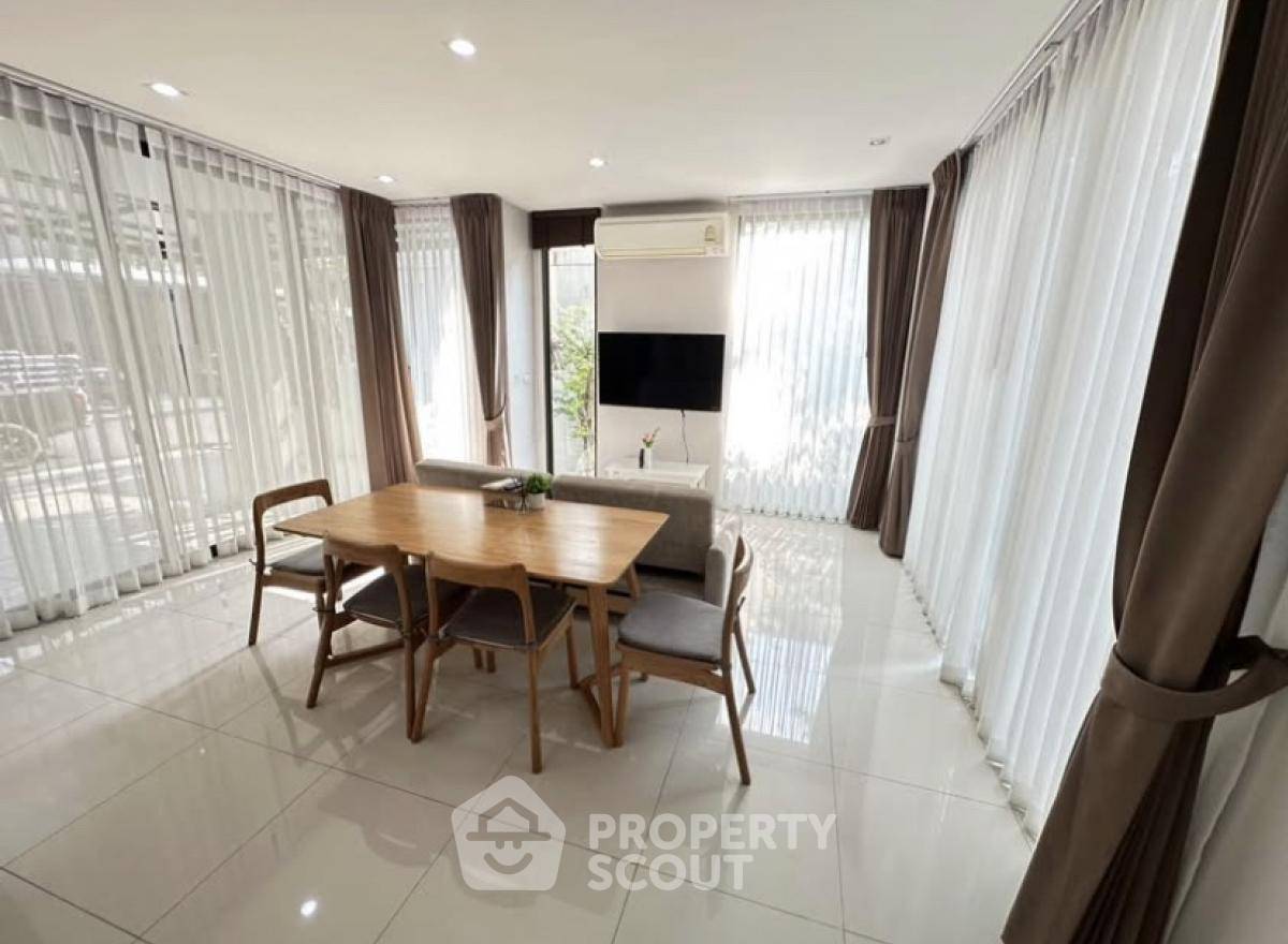 รูป บ้านเช่า 4 ห้องนอน โครงการบ้านกลางเมือง คลาส เอกมัย-รามอินทรา ลาดพร้าว (ID 2043775) - รูปที่ 3/17