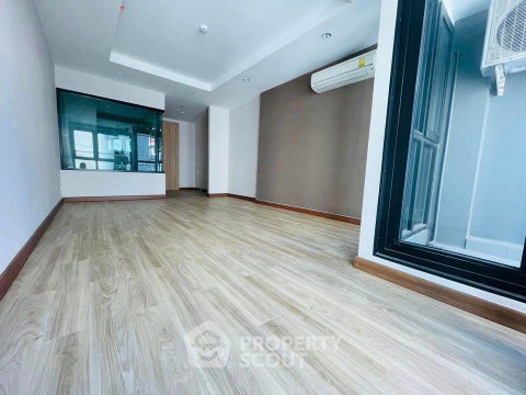 ราคาดี 1 ห้องนอน 33 ตร.ม. คอนโดขาย ลัดดา พลัส ศรีราชา (ID 1176999)