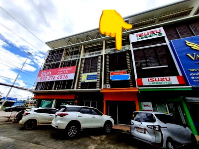 Shophouses for sale The Prince Royal College : Commercial Building for Sale – Below Project Price | Prime Location in Star Avenue 2 Lifestyle Mall, Chiang Mai