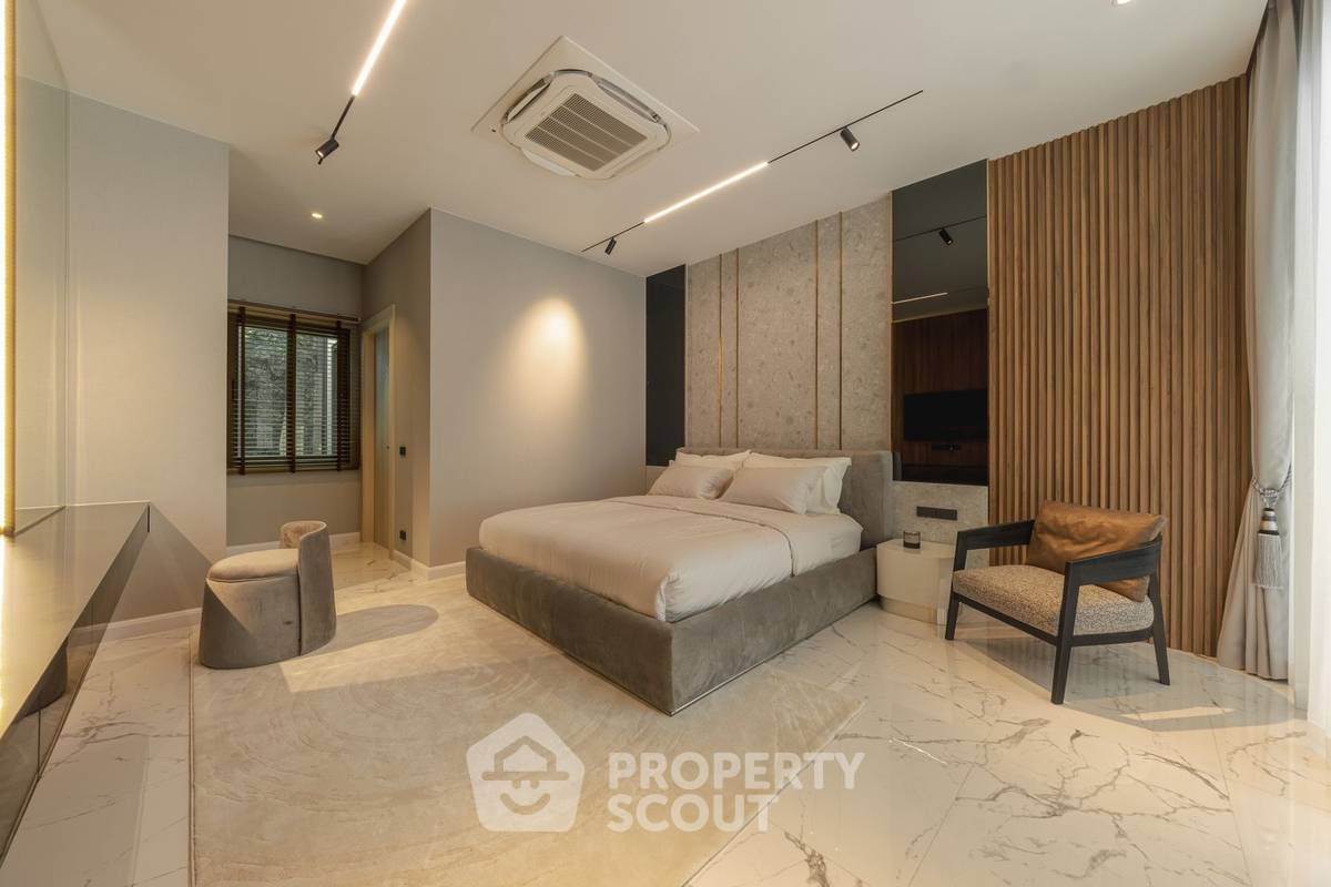 รูป บ้านเช่าหมาแมวเข้าได้ 8 ห้องนอน The Elegant Penthouse Pattaya (ID 2326999) - รูปที่ 17/46