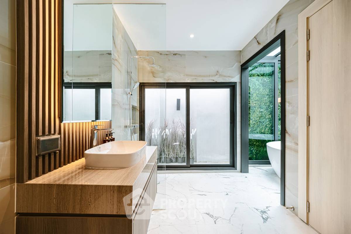 รูป วิลล่า 8 ห้องนอน เพ็ทเฟรนด์ลี่ โครงการ Pandora Penthouse Pattaya พัทยา (ID 2327065) - รูปที่ 10/27
