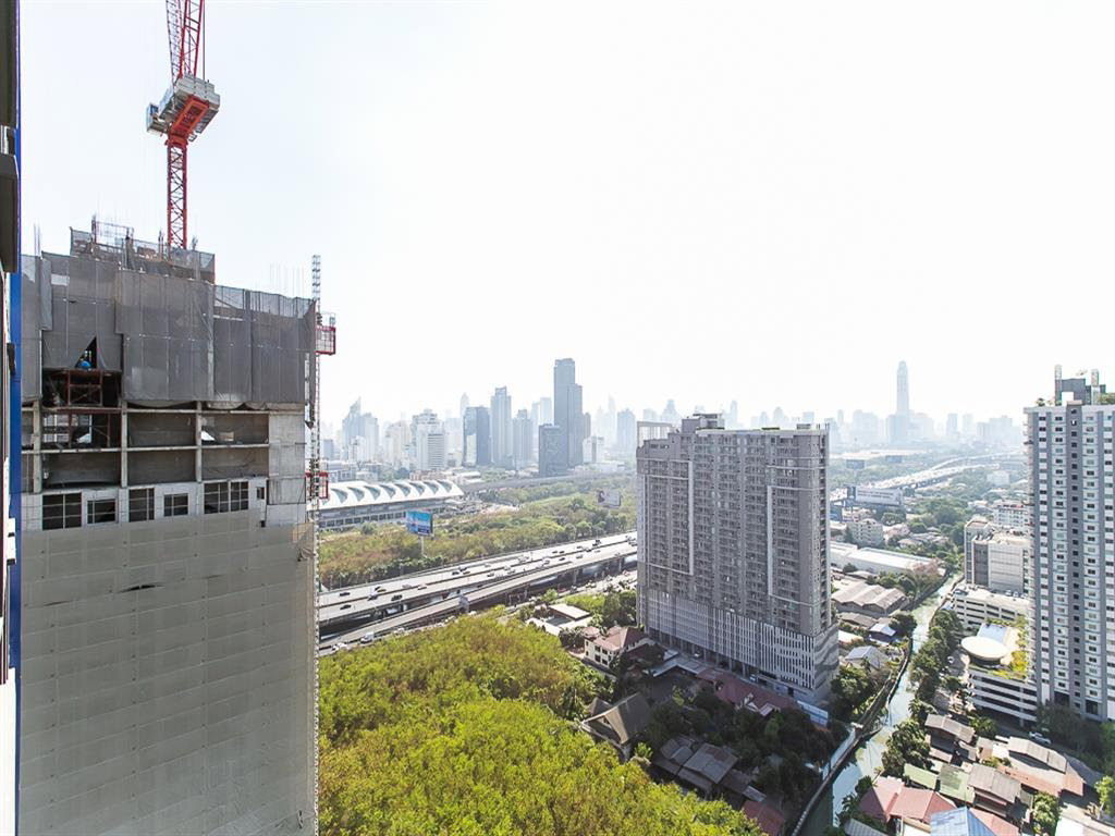 รูป The LINE Asoke - Ratchada ห้องสวย ราคาดี สอบถามเพิ่มเติมได้ที่ Line @condorental - รูปที่ 8/10
