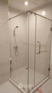 3-BR 200 Sqm Condo For Rent At Sailom Suite, 8th-Floor Near BTS Sena Nikhom (ID 385364)