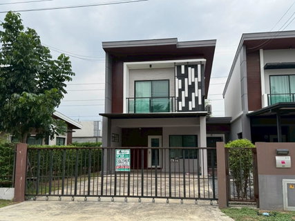 ขายบ้านแฝดสไตน์บ้านเดี่ยว หมู่บ้านเดอะแพลนท์ รังสิต – คลองสอง คลวงหลวง ปทุมธานี แถมฟรีเฟอร์นิเจอร์ทั้งหลัง บ้านใหม่ไม่ค่อยได้อยู่