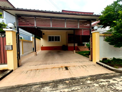 บ้านเดี่ยว สนามบินดอนเมือง : ขายบ้านเดี่ยว โครงการบ้านกาสะลอง ดอนเมือง ถนนเทิดราชัน เนื้อที่ 85 ตร.ว. 4นอน4น้ำ