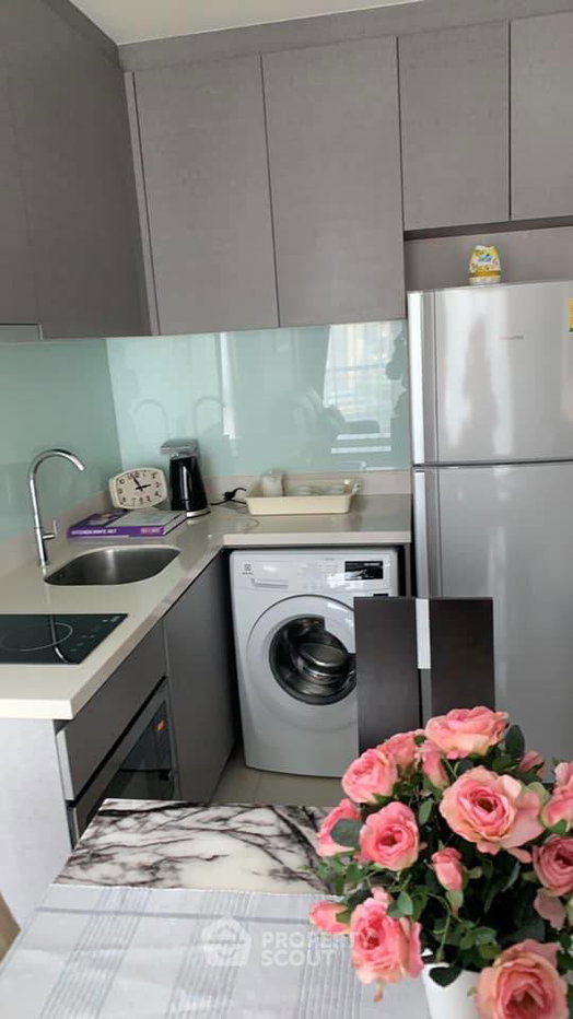 รูป ขายคอนโด 1 ห้องนอน ชั้น 15 Rhythm Sukhumvit 36-38 ใกล้ BTS ทองหล่อ (ID 671048) - รูปที่ 9/17