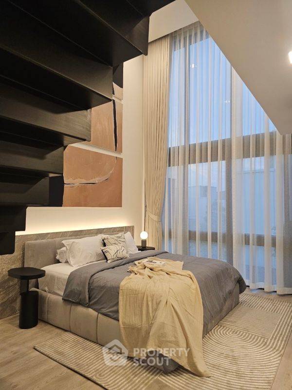 Houses for rent : 4-BR House 421 Sqm For Rent, Vive Krungthep Kreetha (ID 2148357)