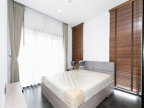 The LINE Asoke - Ratchada ห้องสวย ราคาดี สอบถามเพิ่มเติมได้ที่ Line @condorental