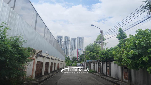 รูป ที่ดินพร้อมสิ่งปลูกสร้างซอยสวนมหาวงษ์4 ถนนสุขุมวิท64 - รูปที่ 3/18