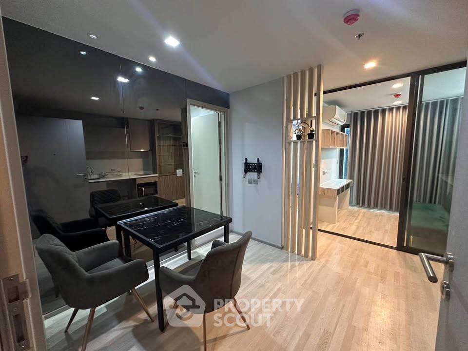 รูป ใกล้ BTS ห้าแยกลาดพร้าวเพียง 100 ม. คอนโด 1 ห้องนอน Life Ladprao (ID 2327225) - รูปที่ 2/7