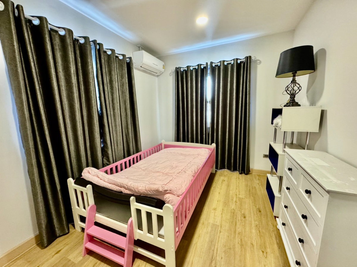 รูป ให้เช่าบ้านเดี่ยวใหม่ 4 ห้องนอน ม.วอเตอร์ฟร้อนท์ หนองค้อ ศรีราชา - รูปที่ 28/42