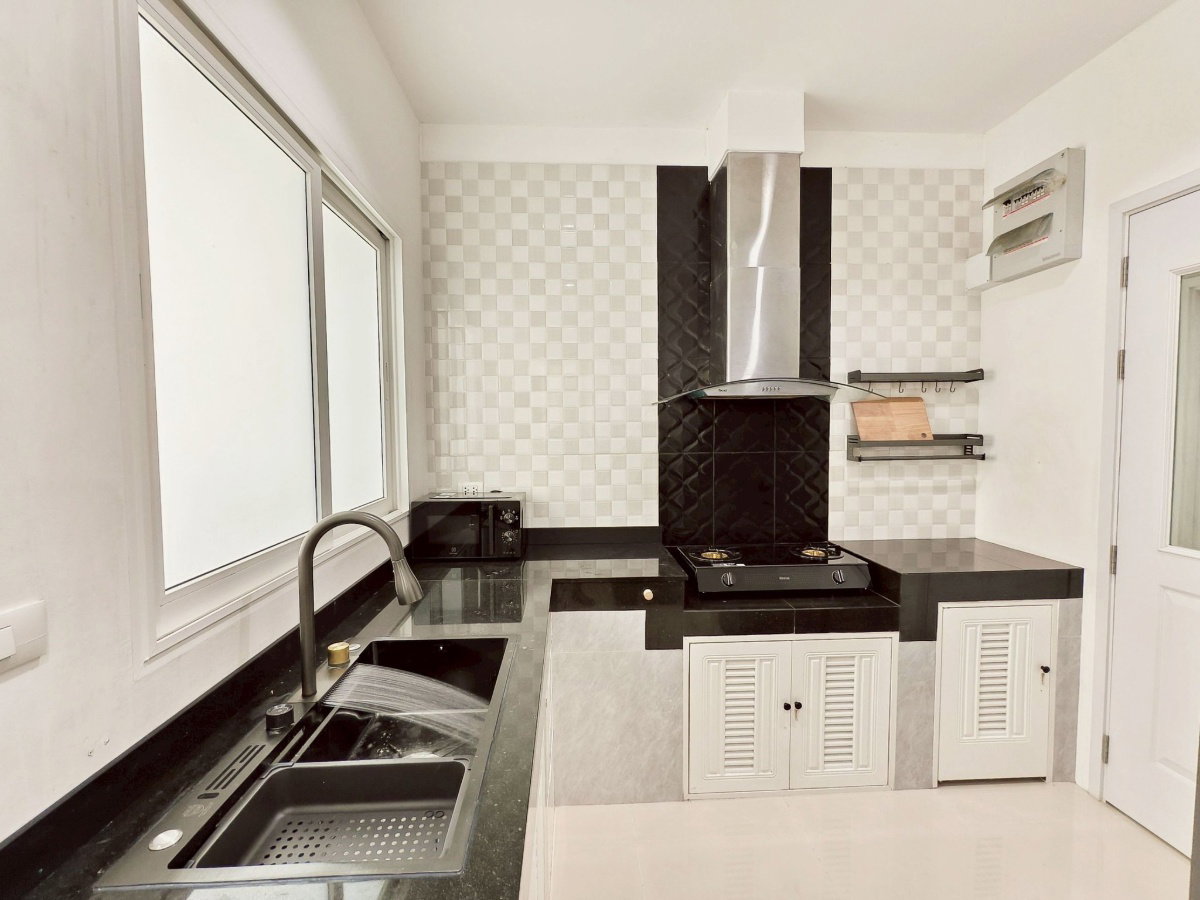picture Code: KJ8973 for rent Grandio Vibhavadi-Rangsit // Line ID: @kjcondo (with @) // - 10/31