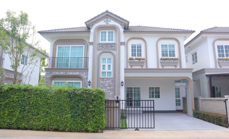 Houses for rent :  Grandio Bang Na                  KM.5