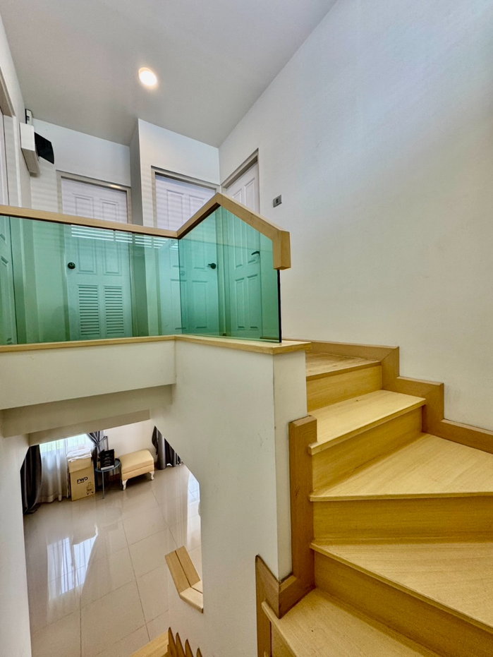 รูป ให้เช่าบ้านเดี่ยวใหม่ 4 ห้องนอน ม.วอเตอร์ฟร้อนท์ หนองค้อ ศรีราชา - รูปที่ 25/42