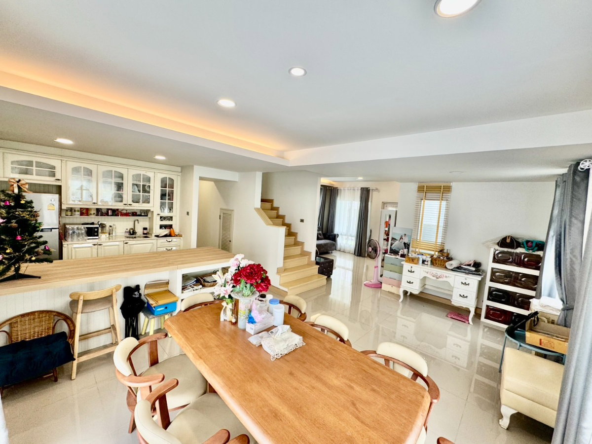 รูป ให้เช่าบ้านเดี่ยวใหม่ 4 ห้องนอน ม.วอเตอร์ฟร้อนท์ หนองค้อ ศรีราชา - รูปที่ 17/42